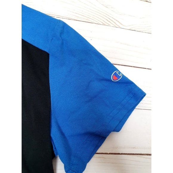 Boy's Champion, Sports Short Sleeve T-Shirt, Size 14/16, Black Blue & Green - Picture 7 of 10